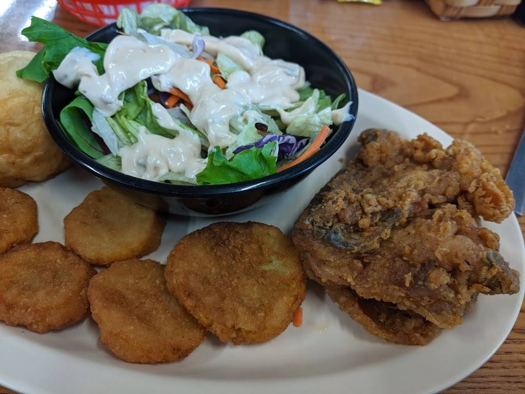 CRSmalls And Company | restaurant | 105 Sfc 815, Palestine, AR 72372, USA | 8706308222 OR +1 870-630-8222