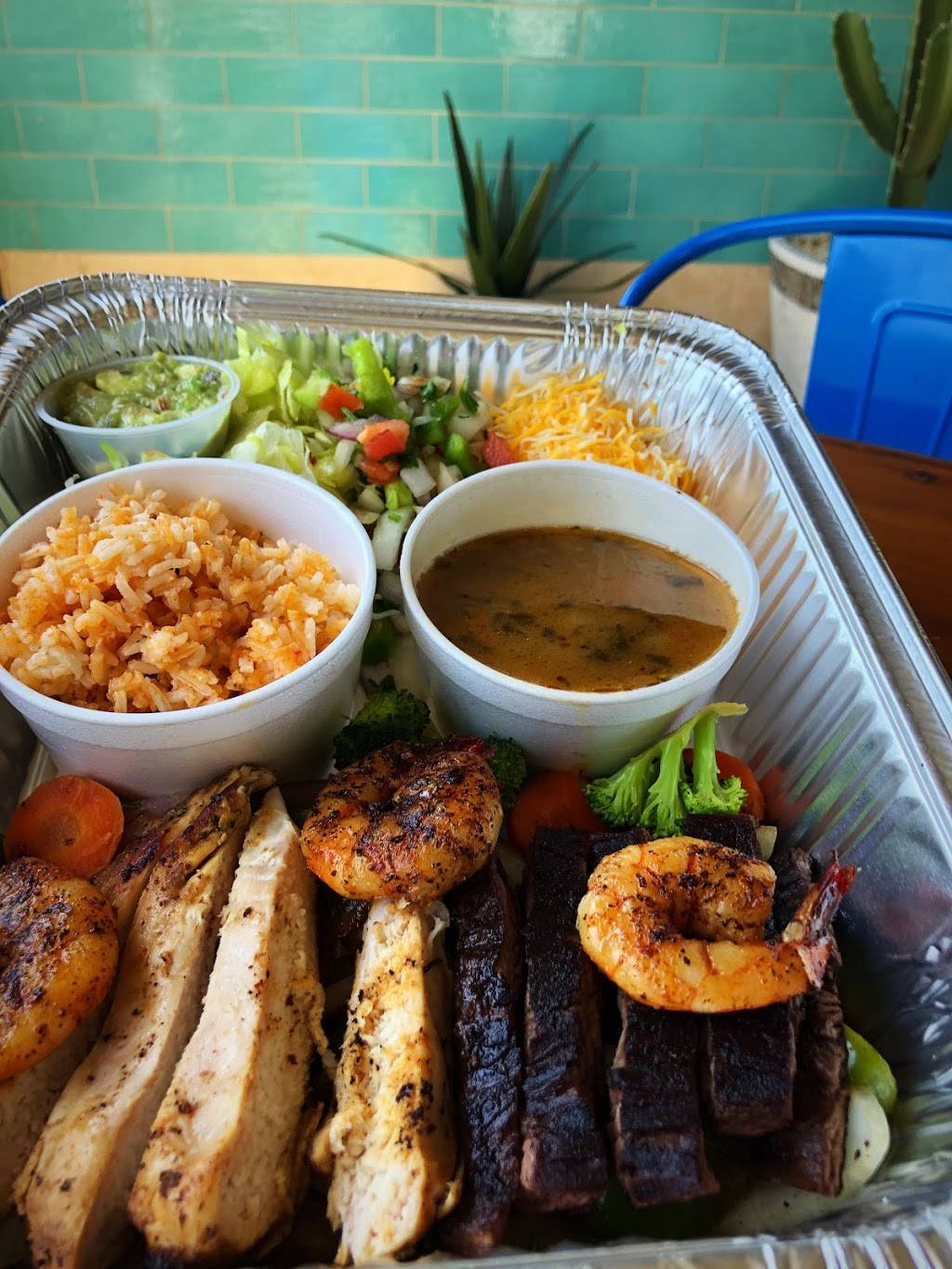 Mi Padres Mexican Grill | restaurant | 7750 Bluebonnet Blvd, Baton Rouge, LA 70810, USA | 2257577800 OR +1 225-757-7800