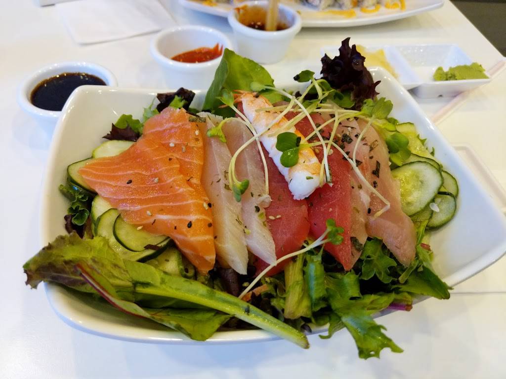 Rollin Sushi Café | restaurant | 140 W Center Street Promenade, Anaheim, CA 92805, USA | 6572309060 OR +1 657-230-9060