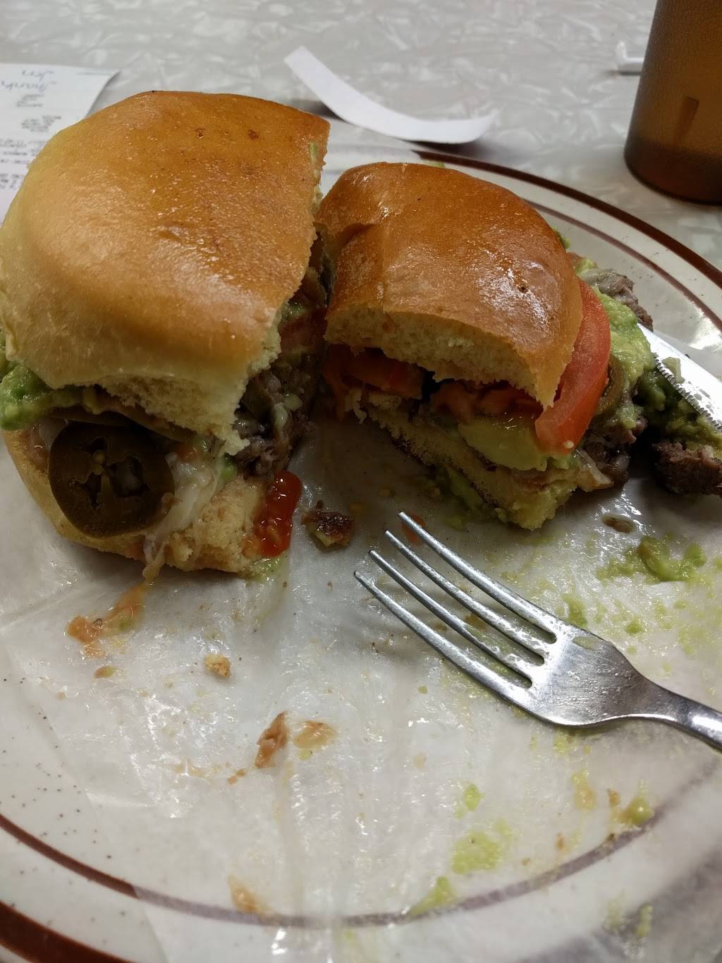 Ray’s El Mariachi Restaurant | restaurant | 4 E Railroad St, Spring Grove, PA 17362, USA | 7172256567 OR +1 717-225-6567