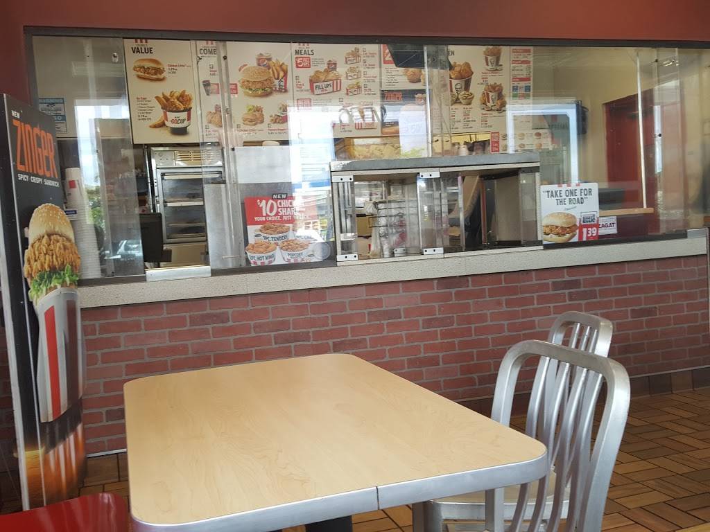 KFC | restaurant | 6195 NW 27th Ave, Miami, FL 33142, USA | 3056338397 OR +1 305-633-8397