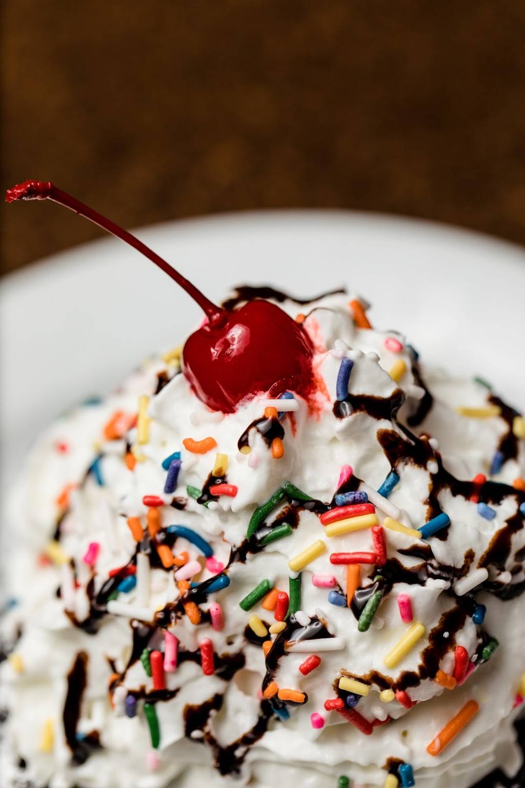 Papa Ts | restaurant | 64 Merrow Rd, Tolland, CT 06084, USA | 8608752048 OR +1 860-875-2048