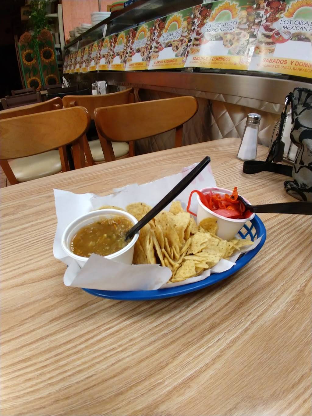 Los Girasoles | restaurant | 840 Summit St, Elgin, IL 60120, USA | 8476977733 OR +1 847-697-7733