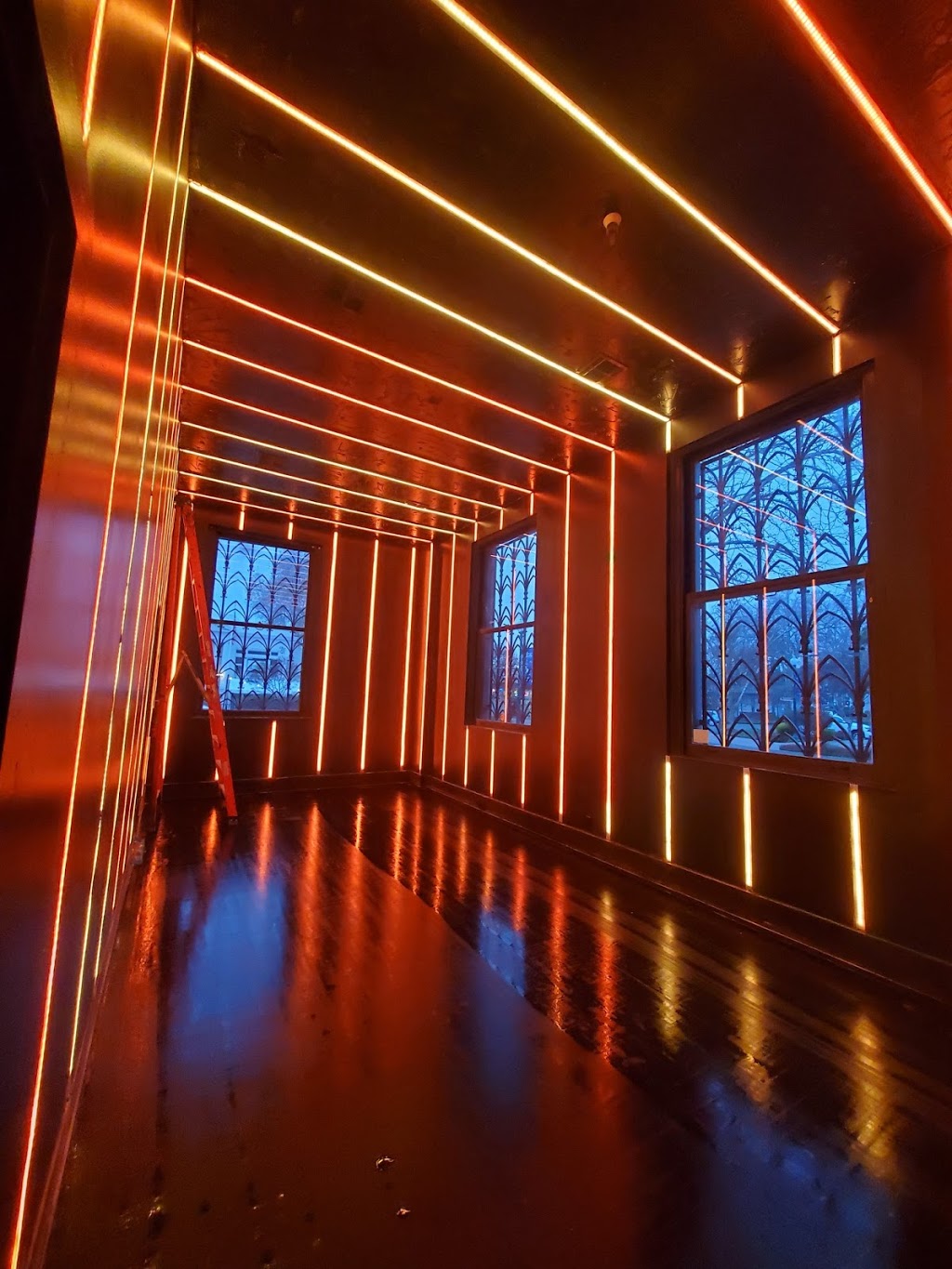 Nebula on Main Lounge & Eatery | restaurant | 301 Main St, Vacaville, CA 95688, USA | 7075147192 OR +1 707-514-7192