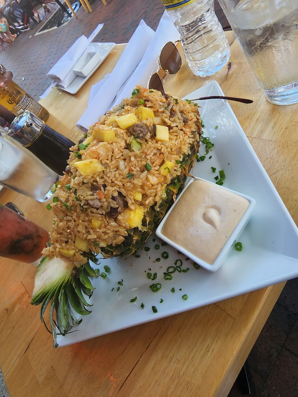 Sushi Sake Little Havana | restaurant | 1615 SW 8th St, Miami, FL 33135, USA | 7867552594 OR +1 786-755-2594