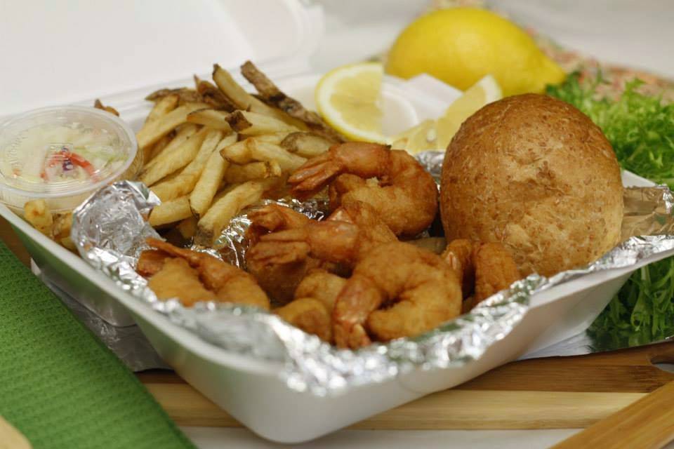 Sam Sylks Chicken and Fish | restaurant | 3761 Lee Rd, Cleveland, OH 44128, USA | 2169217955 OR +1 216-921-7955