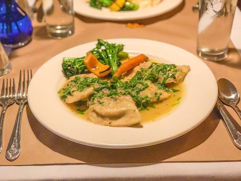 New Moon Café | restaurant | 203 York St, Nevada City, CA 95959, USA | 5302656399 OR +1 530-265-6399