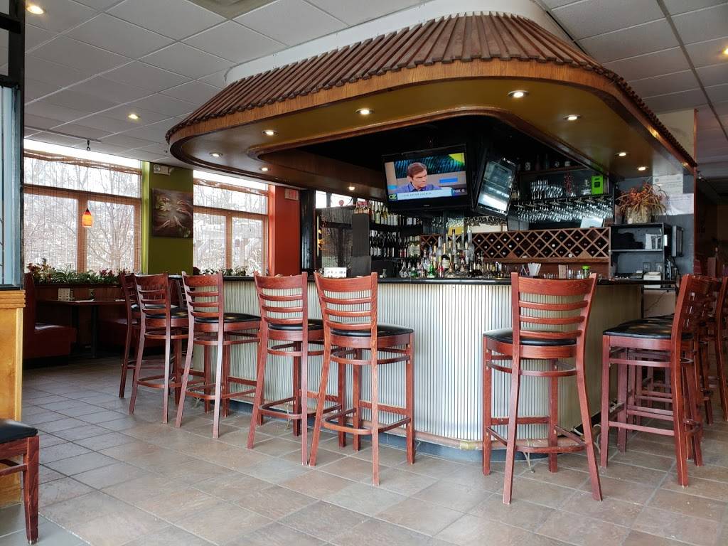 Sakura Japanese | restaurant | 8409 Chippewa Rd, Brecksville, OH 44141, USA | 4405263300 OR +1 440-526-3300