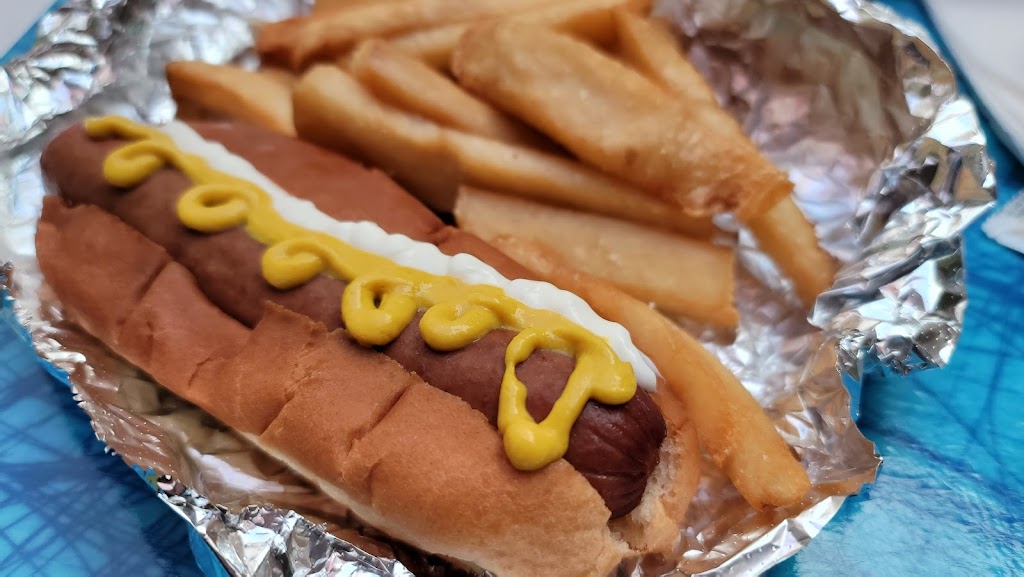 Café Aquaria | restaurant | 225 Baker St NW, Atlanta, GA 30313, USA | 4045814029 OR +1 404-581-4029