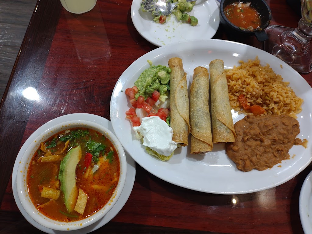 Vallarta Mexican Grill | restaurant | 4701 7th St, Bay City, TX 77414, USA | 9793183222 OR +1 979-318-3222