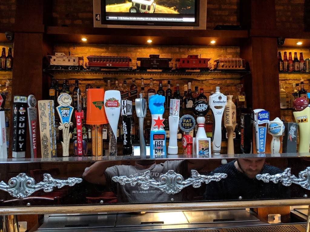 Ravenswood Station Bar & Grill | restaurant | 4709 N Damen Ave, Chicago, IL 60625, USA | 7738789400 OR +1 773-878-9400