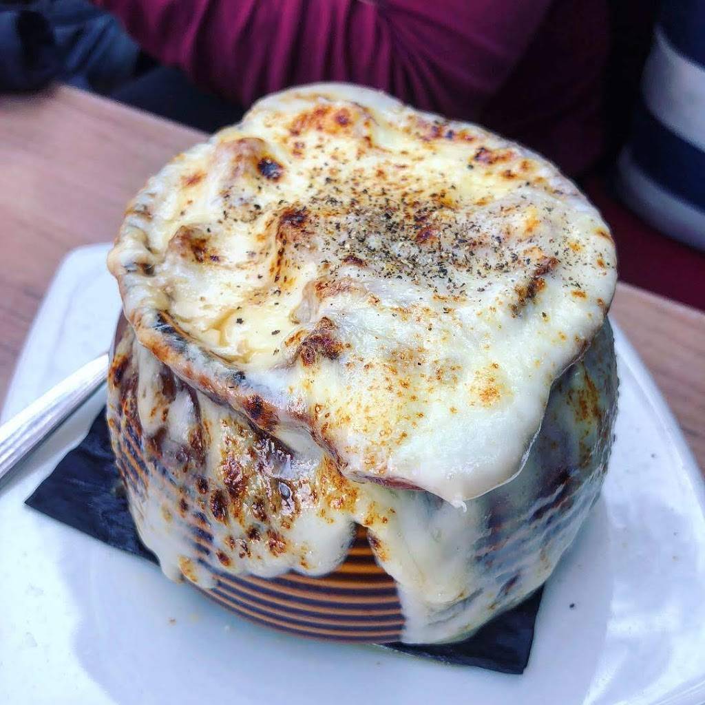 EddieOs PourHouse & Kitchen | restaurant | 370 Main St E #1, Milton, ON L9T 1P7, Canada | 2898787489 OR +1 289-878-7489