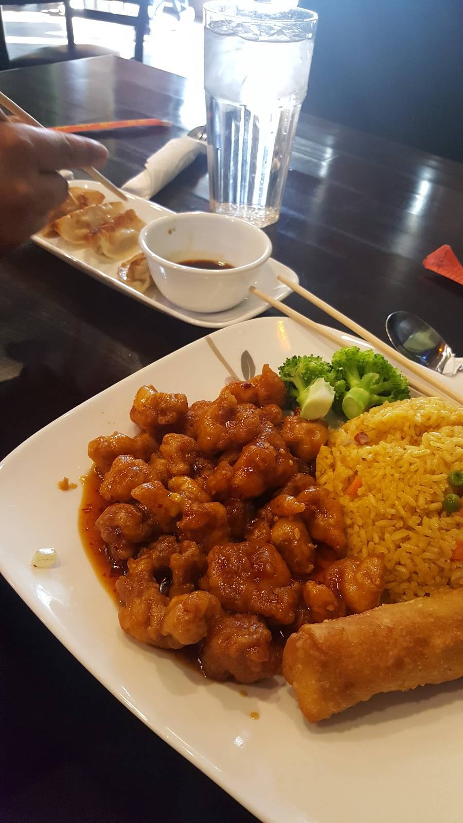 Green Tea Chinese Restaurant | restaurant | 2206 State St, New Albany, IN 47150, USA | 8129247780 OR +1 812-924-7780