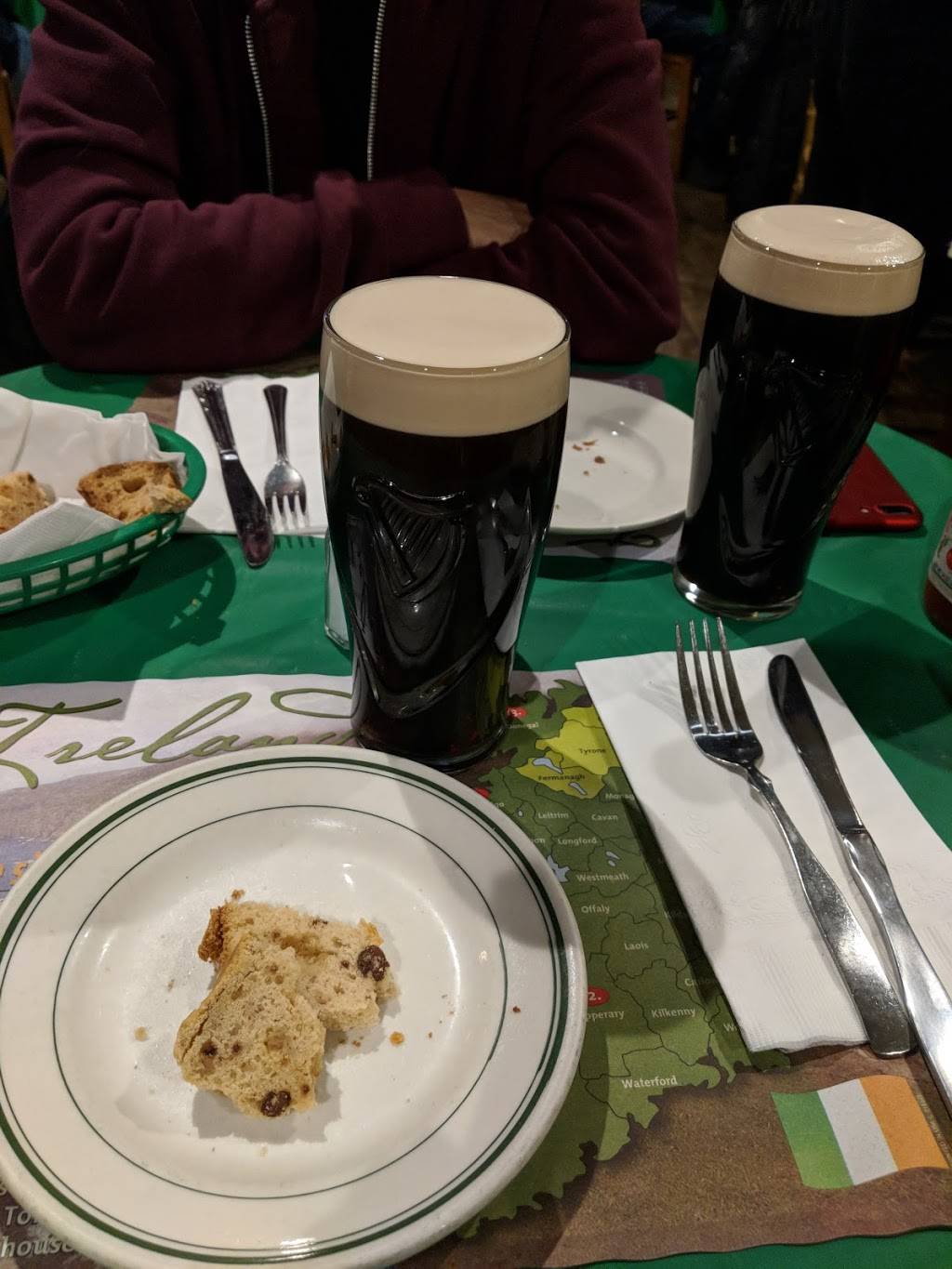 Jackie Reillys | restaurant | 3964 Hempstead Turnpike, Bethpage, NY 11714, USA | 5167317544 OR +1 516-731-7544