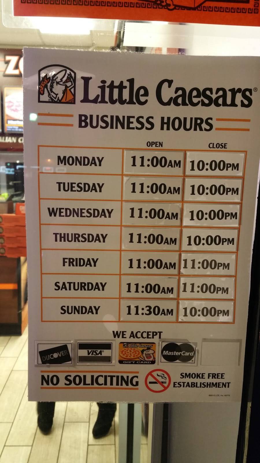 Little Caesars Pizza | meal takeaway | 15203 N Holly Rd, Holly, MI 48442, USA | 2483288010 OR +1 248-328-8010