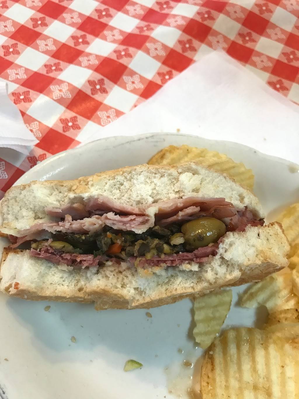 Notinis Restaurant | restaurant | 2013 Airline Dr, Bossier City, LA 71111, USA | 3187426660 OR +1 318-742-6660