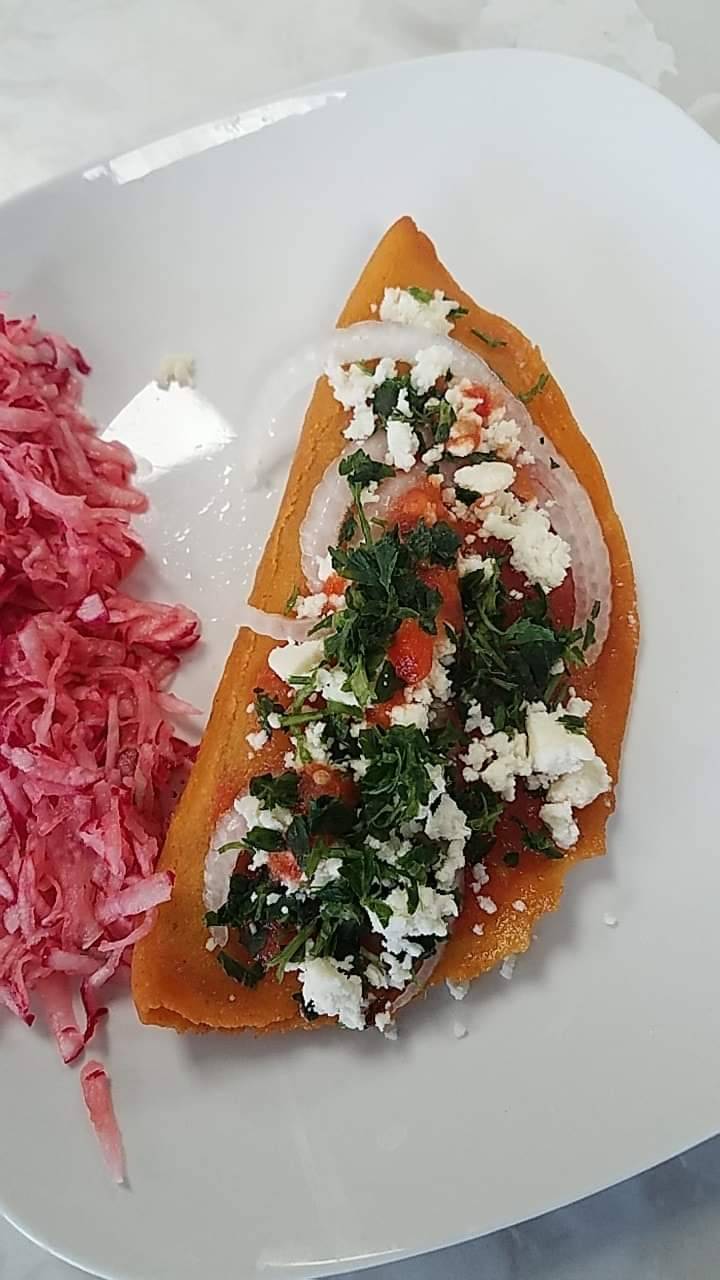 Mi Quetzal restaurant | restaurant | 207 W Grand Ave, Bensenville, IL 60106, USA | 6304758685 OR +1 630-475-8685