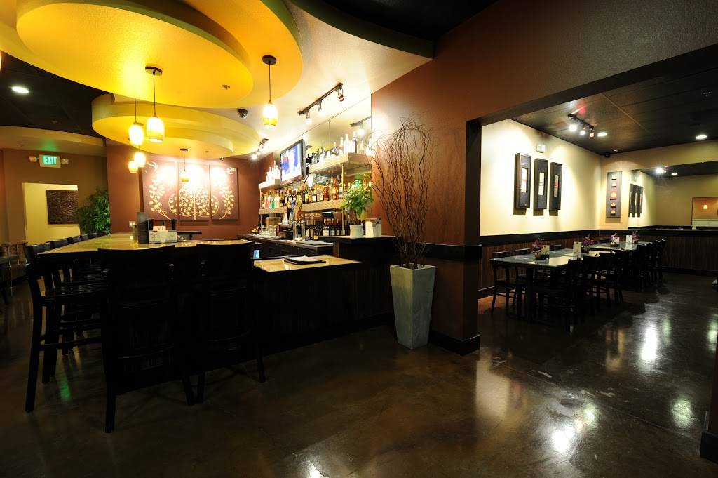 Tasty Thai | restaurant | 3020 Floyd Ave # 105, Modesto, CA 95355, USA | 2095514200 OR +1 209-551-4200