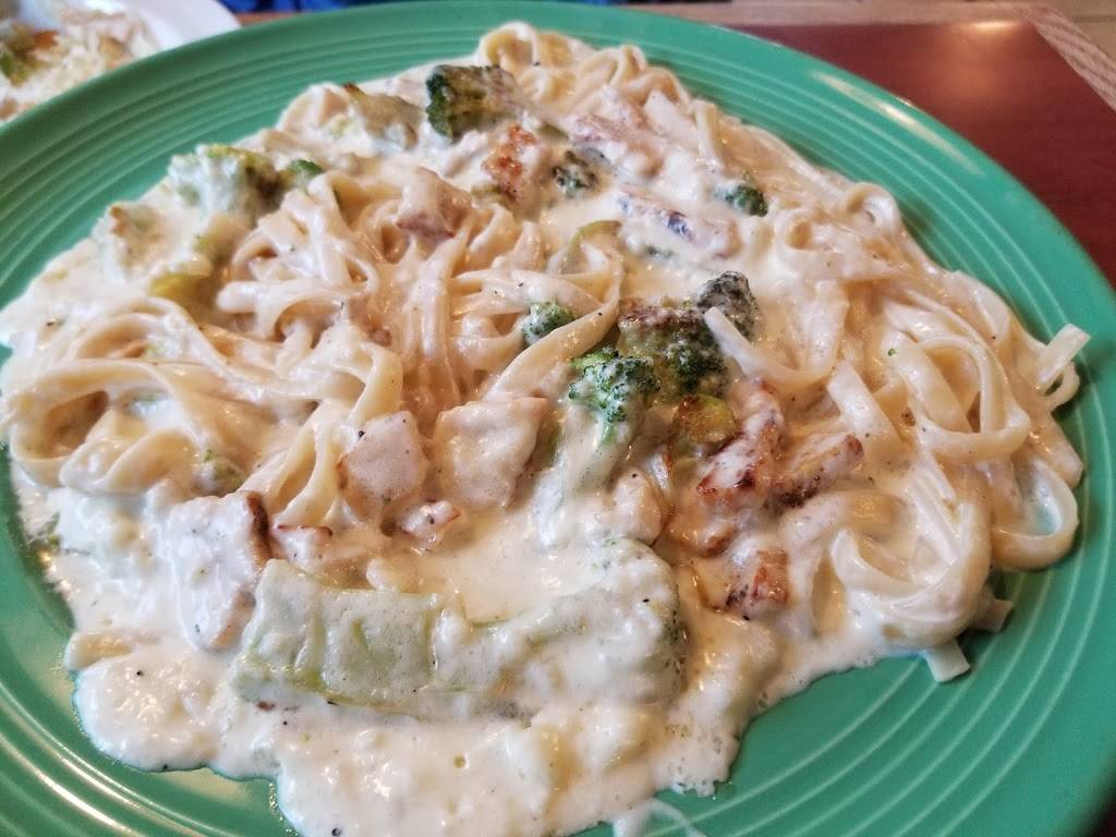 Two Cousins Pizza and Pasta | restaurant | 559 N Raleigh St, Angier, NC 27501, USA | 9196395400 OR +1 919-639-5400