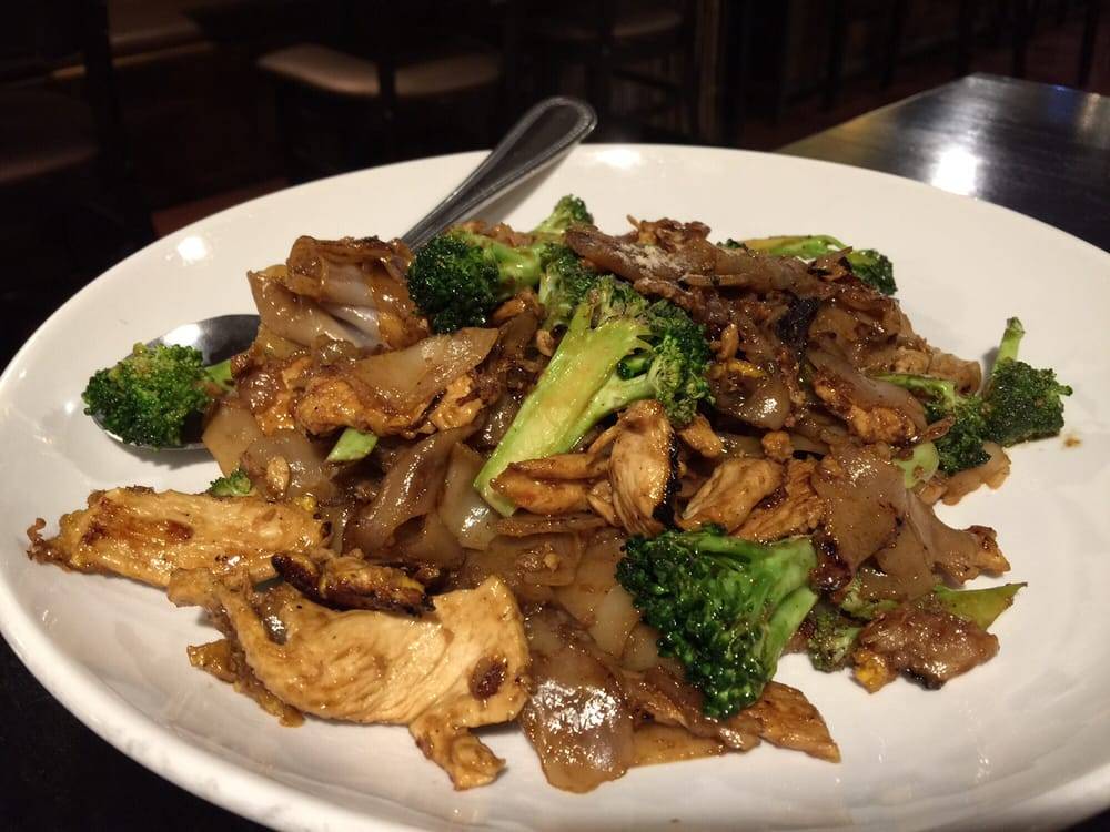 Amazing Siam Thai Restaurant | restaurant | 9839 Topanga Canyon Blvd, Chatsworth, CA 91311, USA | 8187188548 OR +1 818-718-8548