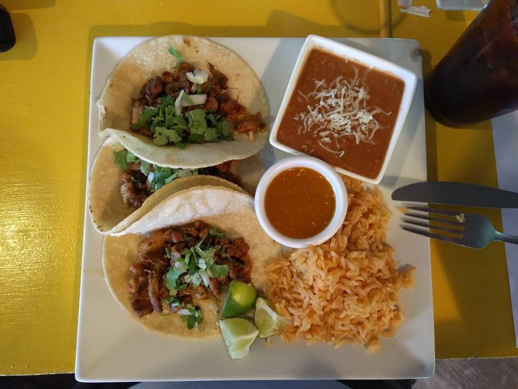 Tango Tacos Bar & Grille | restaurant | 20828 Front St, Cottonwood, CA 96022, USA | 5303471717 OR +1 530-347-1717