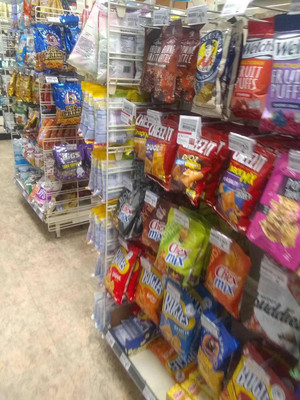 7-Eleven - Closed | bakery | 191-193 Shirley Ave, Revere, MA 02151, USA | 7812891428 OR +1 781-289-1428