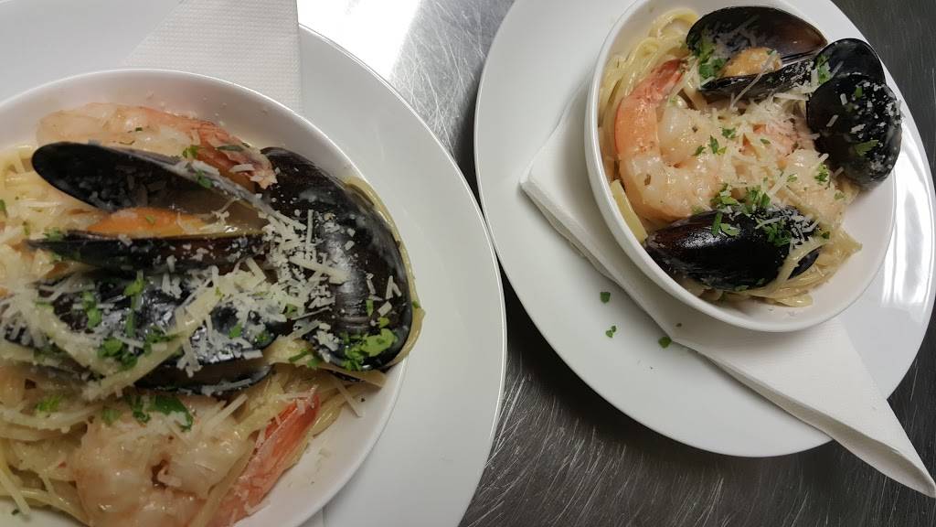 The Silly Goose | restaurant | 5501 Locust St, Augusta, MO 63332, USA | 6364824667 OR +1 636-482-4667