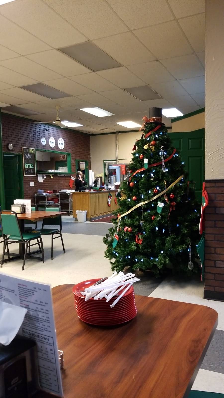 Bobes Pizza | restaurant | 1610 E Main St, Olney, IL 62450, USA | 6183920553 OR +1 618-392-0553