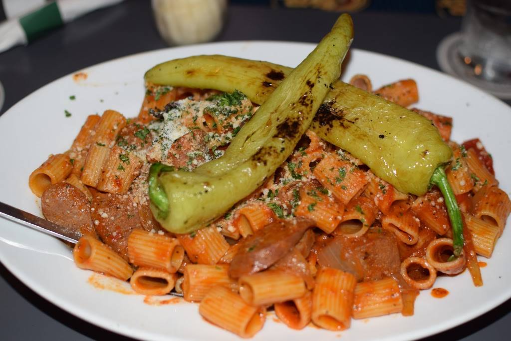 Donavitos Restaurant & Catering Co. | restaurant | 139 S Bridge St, Struthers, OH 44471, USA | 3307553456 OR +1 330-755-3456