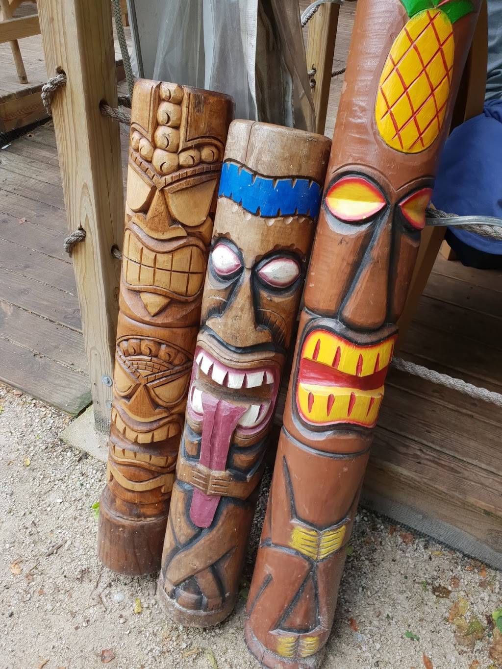 Island Party Hut | restaurant | 355 Chicago Riverwalk, Chicago, IL 60601, USA | 3126000488 OR +1 312-600-0488