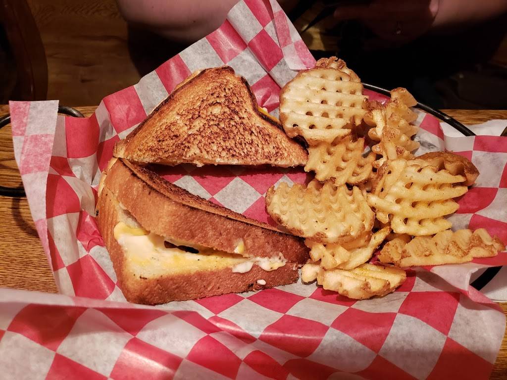 North Side Pub and Grill | restaurant | 1609 10th St, Monroe, WI 53566, USA | 6084266774 OR +1 608-426-6774