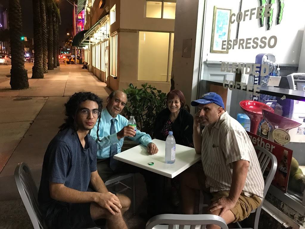 South Beach Cafe | restaurant | 121 5th St, Miami Beach, FL 33139, USA | 3056048585 OR +1 305-604-8585