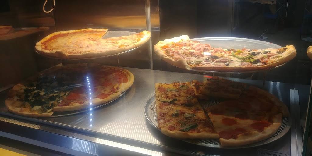 Little Italy Downtown | restaurant | 106 GE Patterson Ave, Memphis, TN 38103, USA | 9017912419 OR +1 901-791-2419