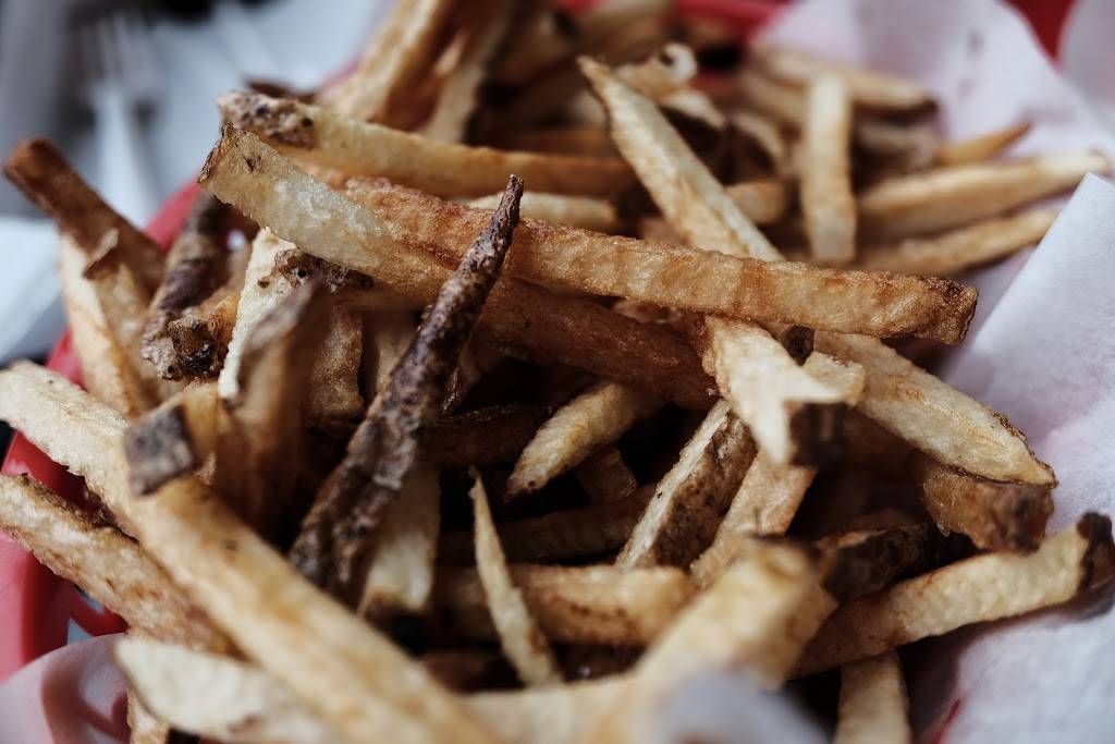 Hot"G"Dog | restaurant | 5009 N Clark St, Chicago, IL 60640, USA | 7732093360 OR +1 773-209-3360