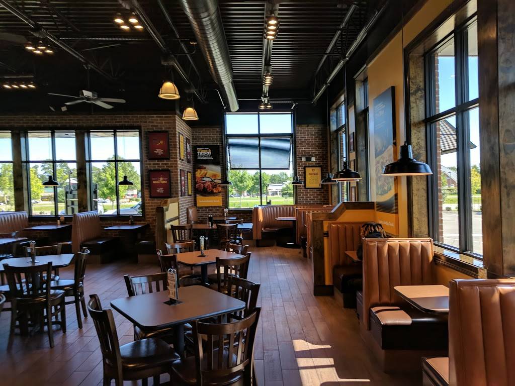 Zaxbys Chicken Fingers & Buffalo Wings | restaurant | 9110 Staples Mill Rd, Richmond, VA 23228, USA | 8047563706 OR +1 804-756-3706