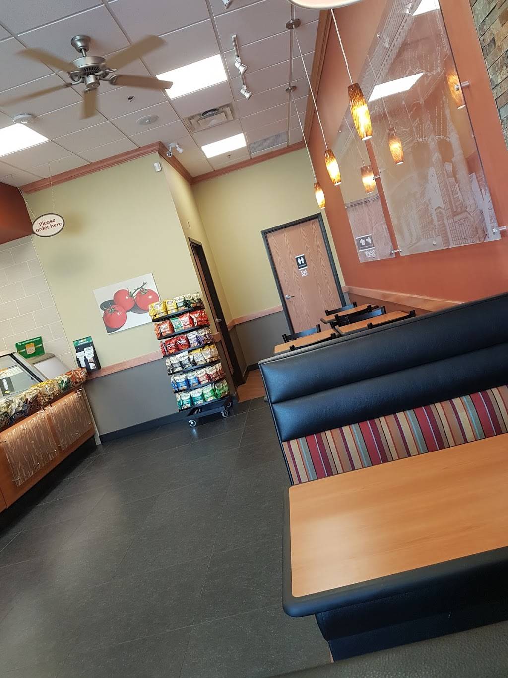 Subway | restaurant | 89 Park Pl Blvd, Barrie, ON L4N 6P4, Canada | 7057202333 OR +1 705-720-2333