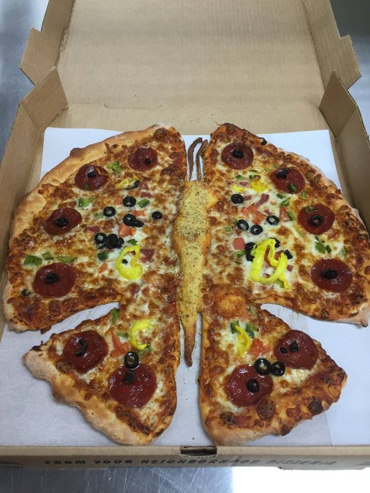 Luqmans Pizza & Baked Goods | meal delivery | 4970 Raleigh Lagrange Rd #5, Memphis, TN 38128, USA | 9012556586 OR +1 901-255-6586