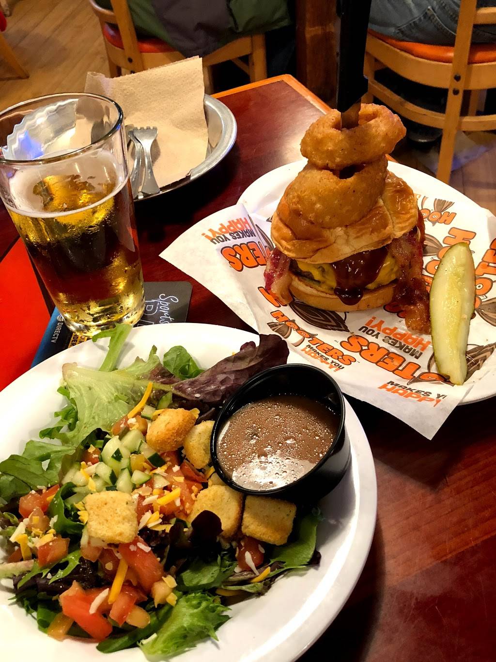 Hooters | restaurant | 6922 Hollywood Blvd #109, Hollywood, CA 90028, USA | 3239623373 OR +1 323-962-3373