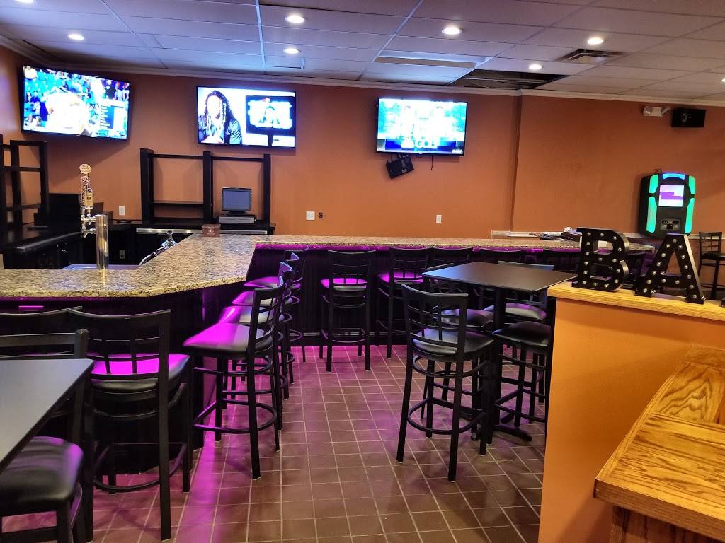 Tipsy Tomato Bar And Pizzeria | restaurant | 656 New Haven Ave, Derby, CT 06418, USA | 2037327931 OR +1 203-732-7931