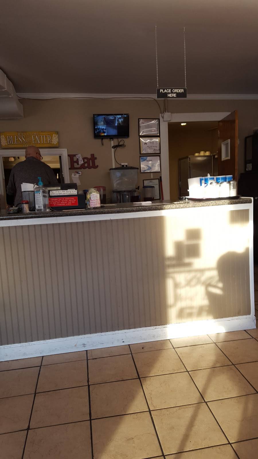 Balls Grill | restaurant | 901 Bessemer City Rd, Gastonia, NC 28052, USA | 7042155588 OR +1 704-215-5588