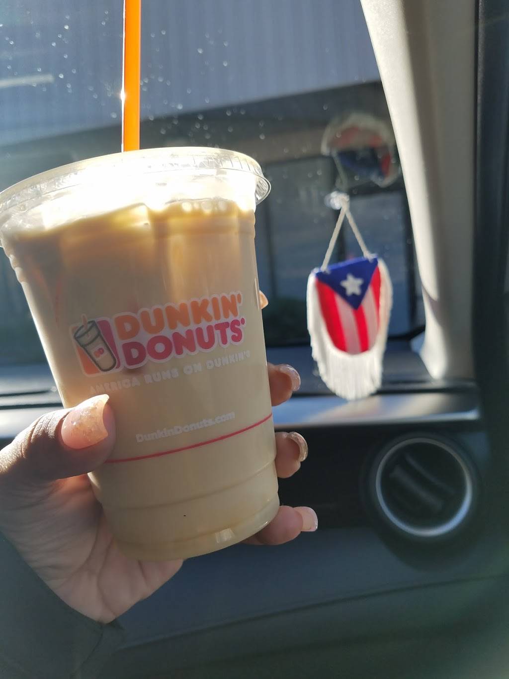 Dunkin | bakery | 60 Town St, Norwich, CT 06360, USA | 2038891721 OR +1 203-889-1721