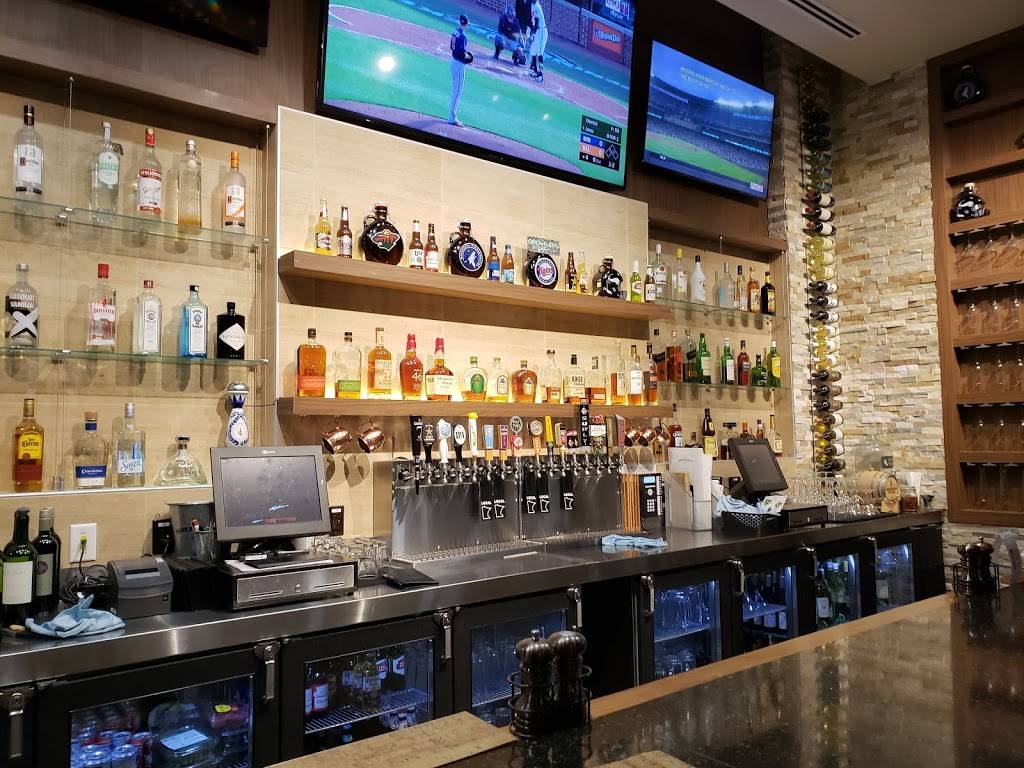 Hy-Vee Market Grille | restaurant | 16150 Pilot Knob Rd, Lakeville, MN 55044, USA | 9524239352 OR +1 952-423-9352