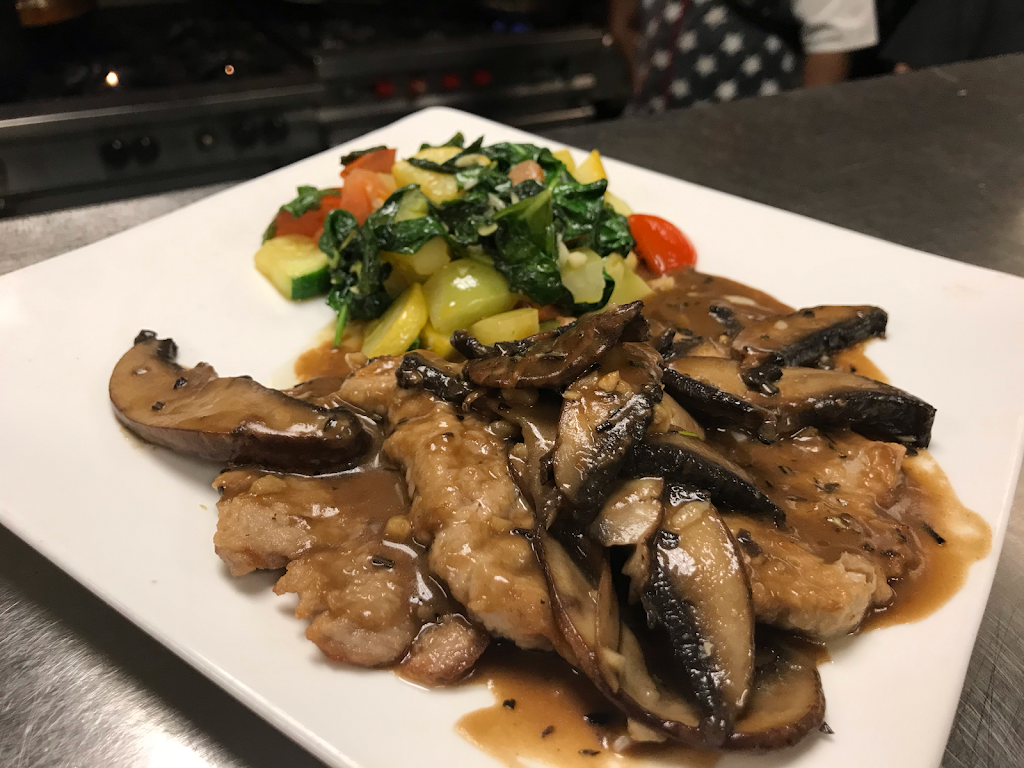 Joe Bolognas | restaurant | 7071 Dixie Hwy, Independence Charter Township, MI 48346, USA | 2486208500 OR +1 248-620-8500