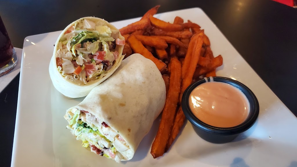 Pint House Burgers & Brews | restaurant | 3325 W Indian Trail Rd, Spokane, WA 99208, USA | 5092906937 OR +1 509-290-6937