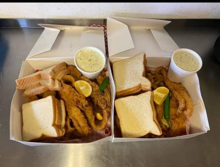 Sammys Family Fish | restaurant | 3602 Baldwin Blvd, Corpus Christi, TX 78405, USA | 3615499618 OR +1 361-549-9618