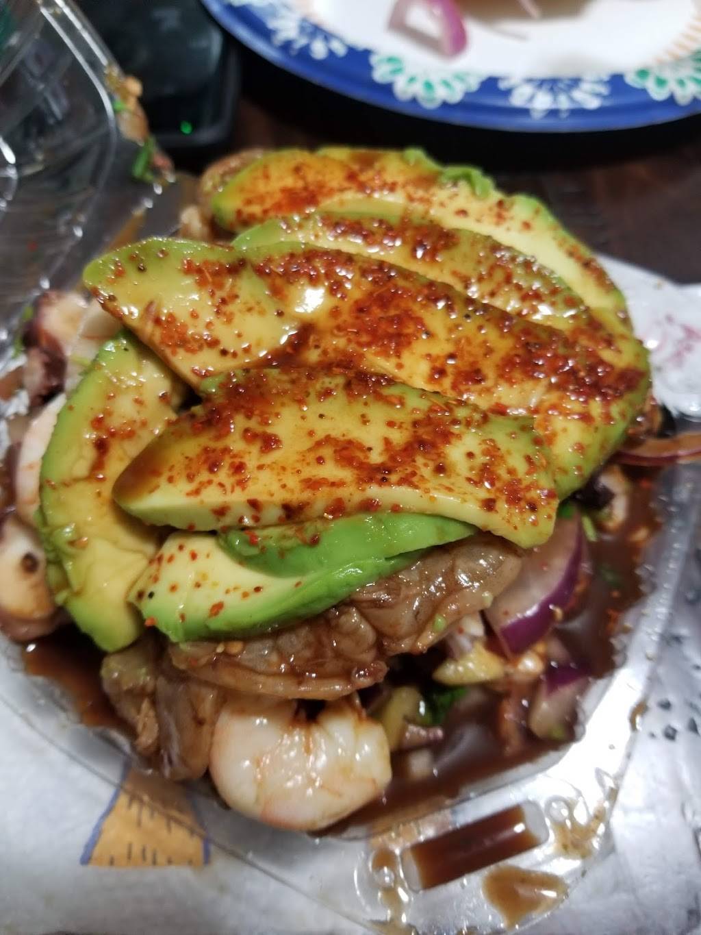 Mariscos La Bola | restaurant | 401 N Johnson Ave, El Cajon, CA 92020, USA | 6197171084 OR +1 619-717-1084