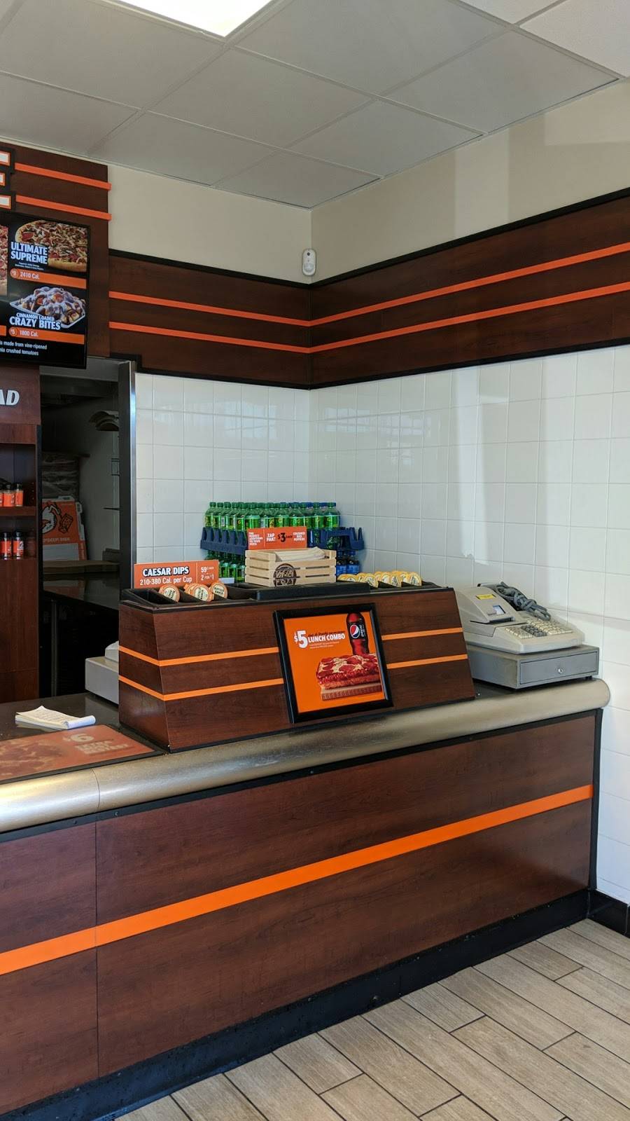 Little Caesars Pizza | meal takeaway | 16117 Monterey Rd, Morgan Hill, CA 95037, USA | 4087782030 OR +1 408-778-2030