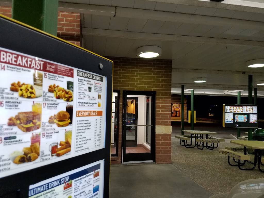 Sonic Drive-In | restaurant | 1805 E Bethany Dr, Allen, TX 75002, USA | 2143830612 OR +1 214-383-0612