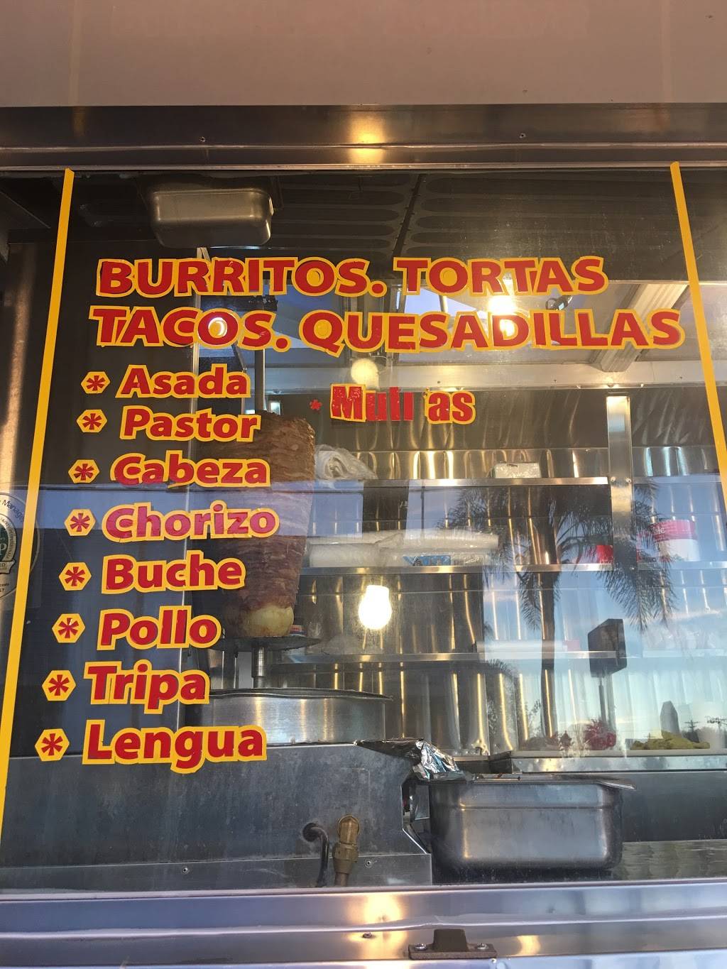 Tacos La Lupita | restaurant | 1400- 1414 N Hazard Ave, Los Angeles, CA 90063, USA | 5623917883 OR +1 562-391-7883