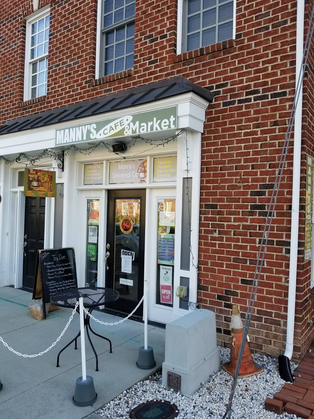 Mannys Universal Cafe | cafe | 321 Martin Luther King Jr Dr, Greensboro, NC 27406, USA | 3366387788 OR +1 336-638-7788